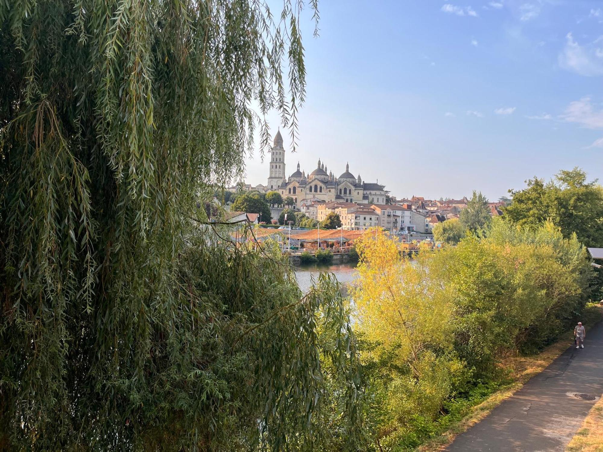 Balcon Sur La Riviere Daire Périgueux Dış mekan fotoğraf